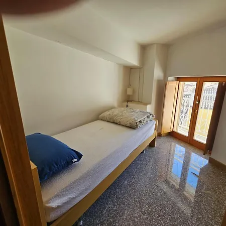 La Casa D' Gelat * קסטל די סנגרו